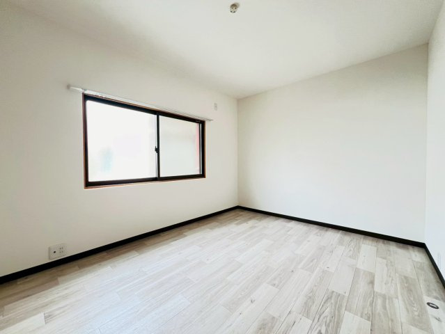 五色山6丁目貸家の内装