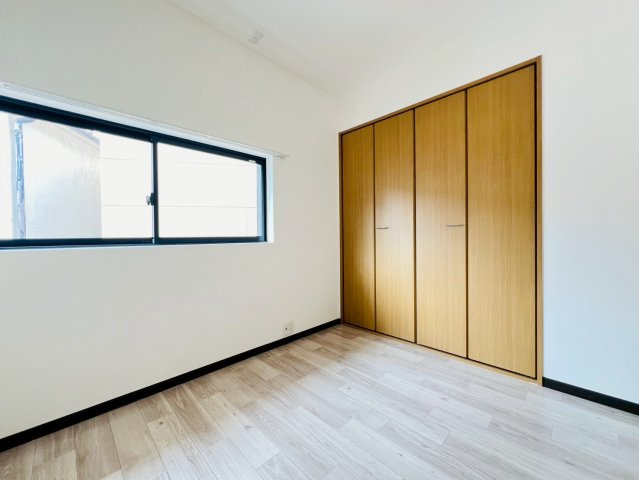 五色山6丁目貸家の子供部屋