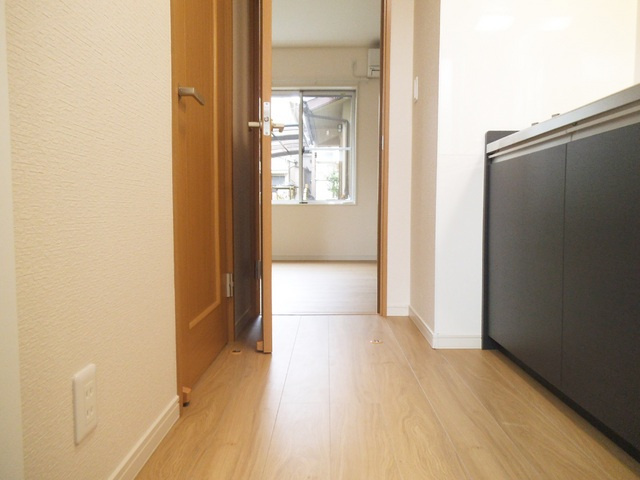 フレスコ志茂駅前の玄関|玄関から見たお部屋です☆