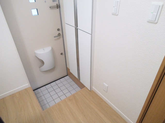 フレスコ志茂駅前の玄関|玄関はこのようになっております。