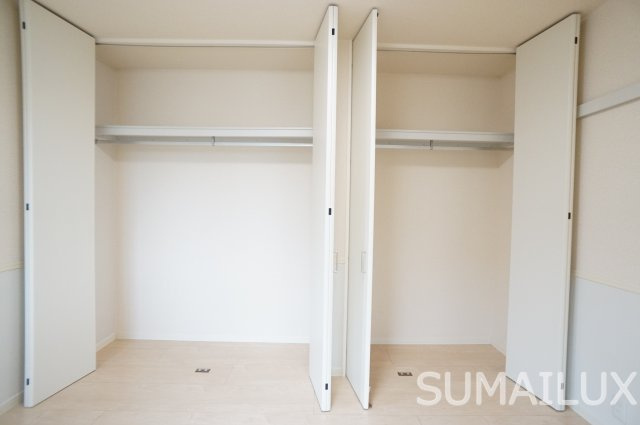 プレミアスシンヤシキの収納