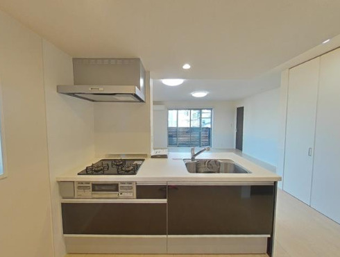 プレミアスシンヤシキのキッチン