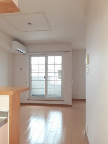 エトワールＭ　Ⅱ棟の居間・リビング