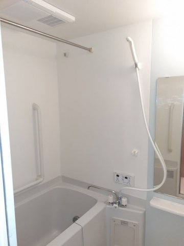 エトワールＭ　Ⅱ棟の浴室