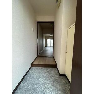 アメニティSTMの玄関