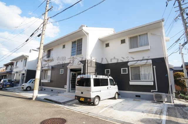 ファミールハイツの外観