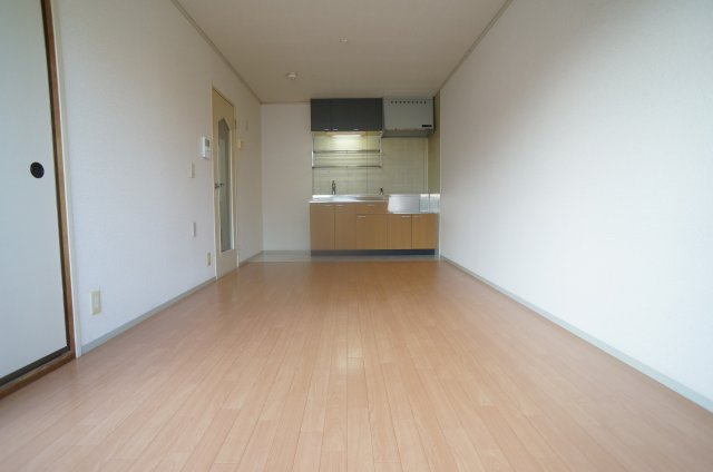 ファミールハイツの居間・リビング