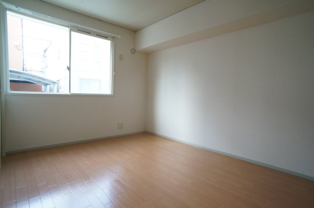 ファミールハイツの寝室