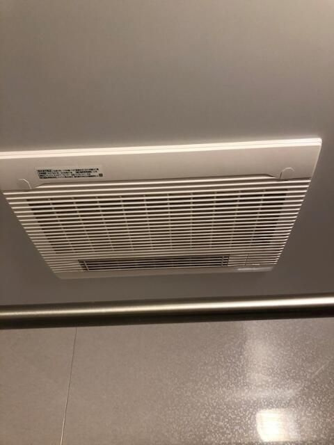 ルーブル板橋泉町弐番館の浴室