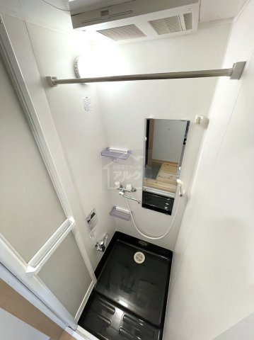 クレセール中野のシャワールーム