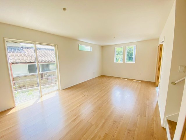 よかタウン／菊池郡大津町下町４期／６号棟の居間・リビング
