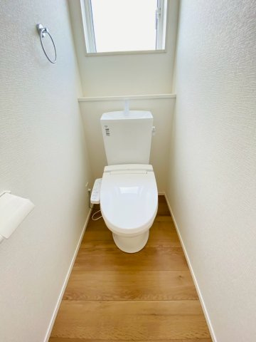 よかタウン／菊池郡大津町下町４期／６号棟のトイレ