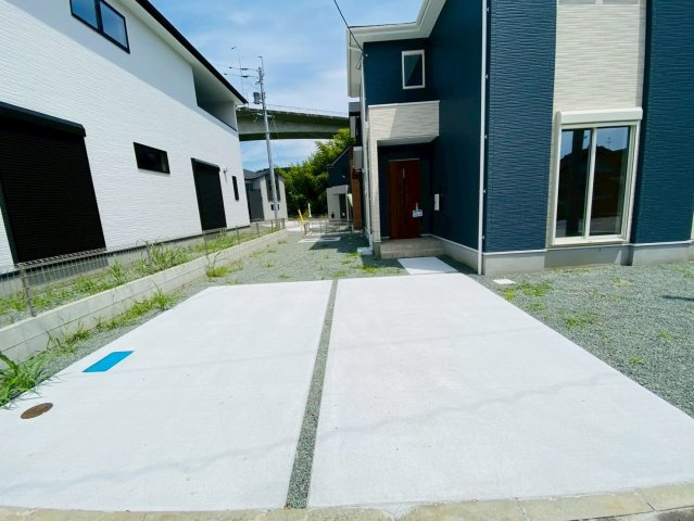 よかタウン／菊池郡大津町下町４期／６号棟の駐車場