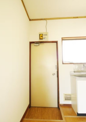 【玄関】 | 読売コーポ