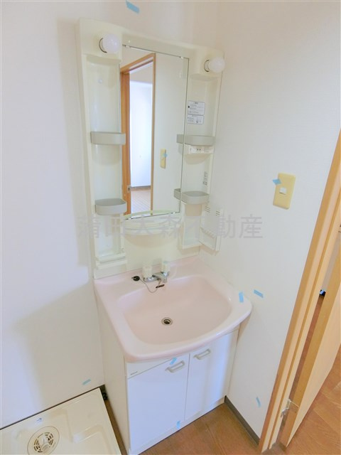 クレール羽田の洗面所|独立洗面台　洗濯機置き場　洗面脱衣所