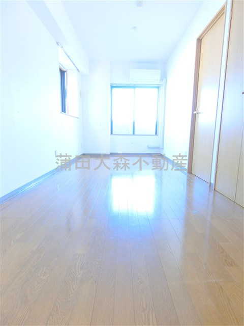 クレール羽田の居間・リビング|東向きのLDK11.7帖のリビングダイニングキッチン