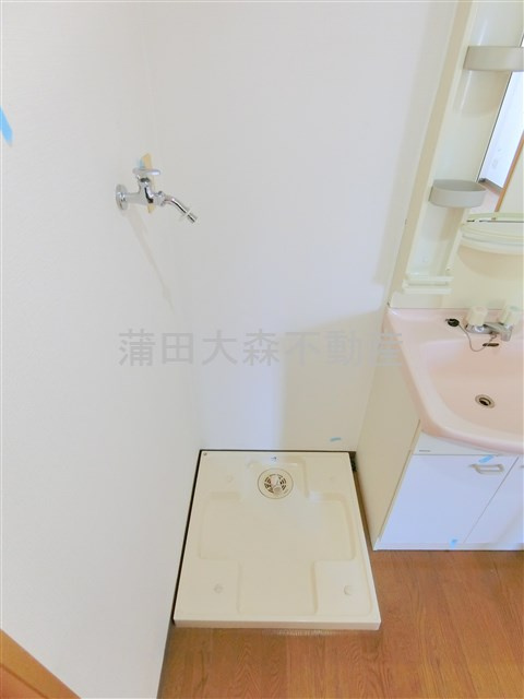 クレール羽田の洗面所|室内洗濯機置き場