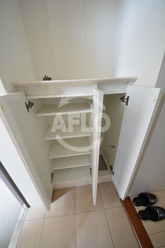 アーバンエース夕陽丘パルの玄関|アーバンエース夕陽丘パル　玄関