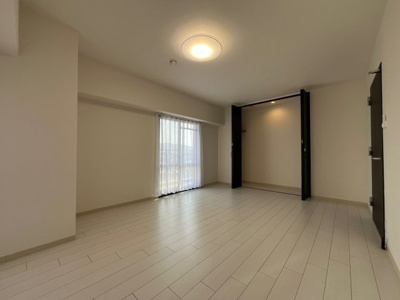 【収納】 | ライオンズマンション鈴蘭台壱番館 | ウォークインクローゼット付きです。