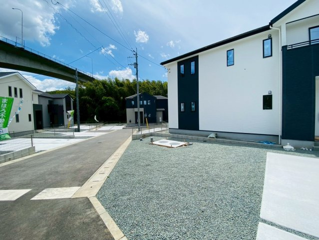 よかタウン／菊池郡大津町下町４期／７号棟の駐車場