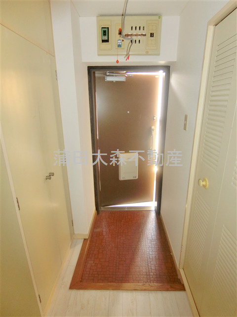 ライオンズマンション久が原の玄関