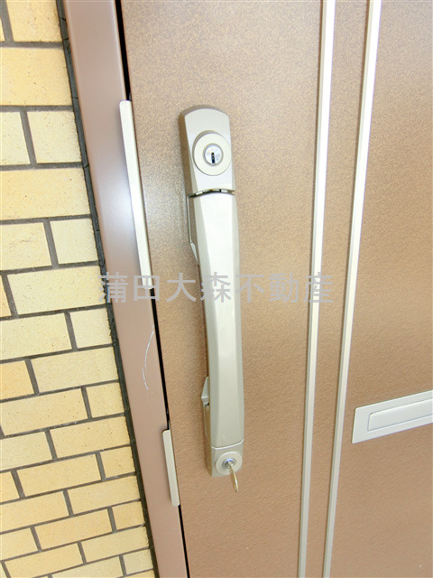 ライオンズマンション久が原の玄関