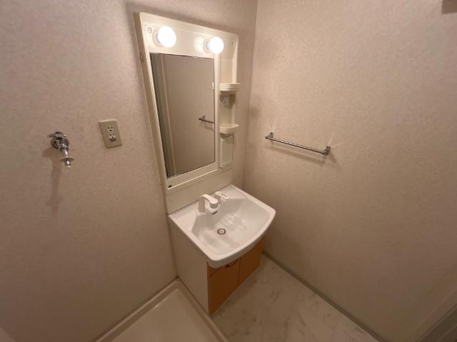 パステルコートの洗面所|洗髪洗面化粧台