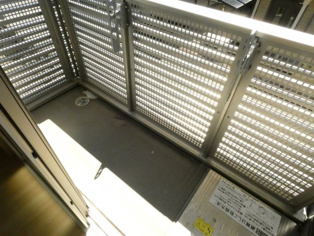 エスタ・ビエンのバルコニー