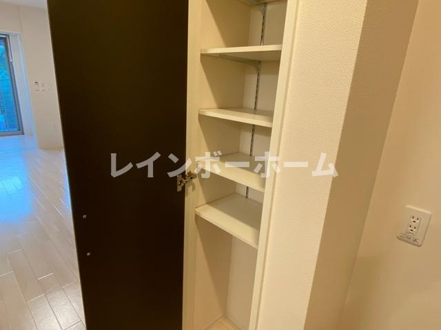 【仲介手数料：50％OFF】対象物件！の収納|ちょっとした収納スペースも充実しています