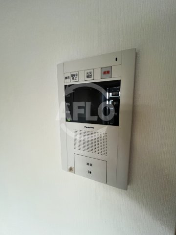 エスリード京橋のセキュリティ|エスリード京橋　モニター付きインターホン