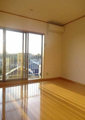 【居間・リビング】 | 緑園ヒルズ | 別室参考画像