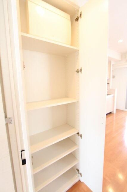 プライムアーバン池袋の収納