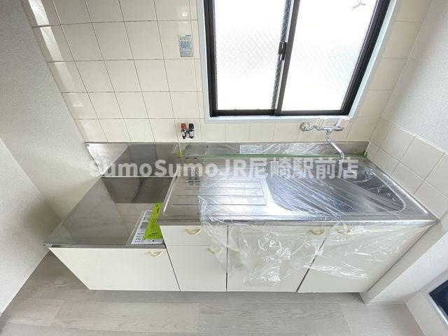 桜木マンションのキッチン|お料理しやすいキッチンです