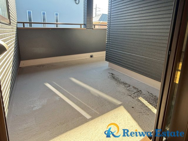 新築戸建　高座郡寒川町小動のバルコニー