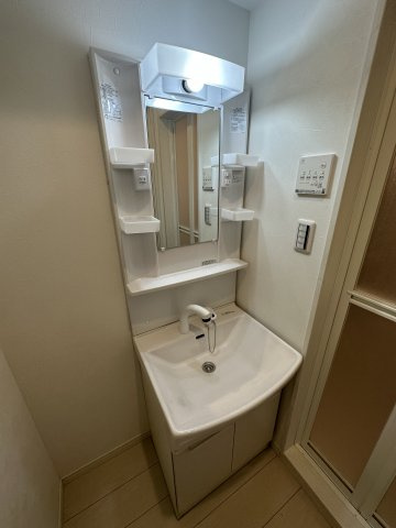 【独立洗面台】