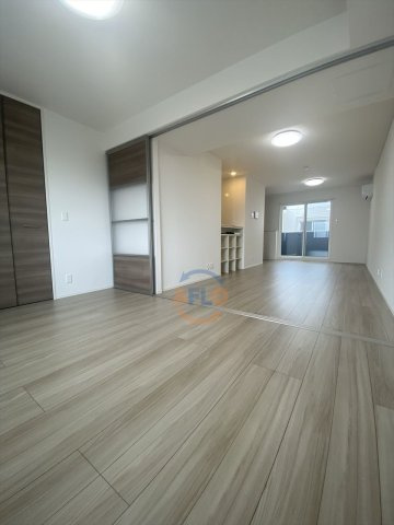 スペチアーレ巽中　B棟の居間・リビング|スペチアーレ巽中　B棟　リビング