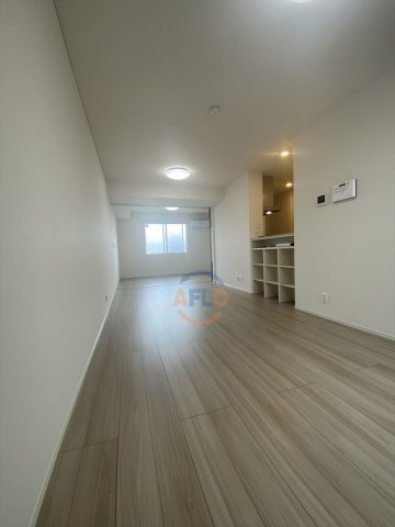 スペチアーレ巽中　B棟の居間・リビング|スペチアーレ巽中　B棟　リビング