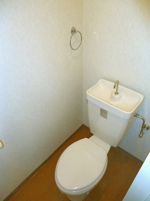 ヴェルディ Aのトイレ