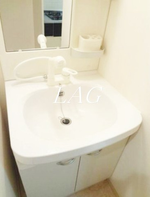 【洗面所】 | ラニカイビレッジ | 独立洗面台です。