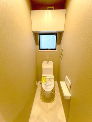 【収納】 | 高槻市城西町　新築戸建て♪ | 【同社施工例写真】収納♪
便利なウォークインクローゼット付き！