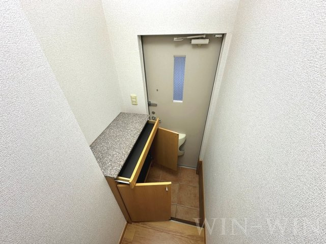 アルカンシェルの玄関|イメージ（同建物内別部屋の写真です）