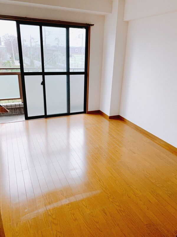 ビアーレ小金井の居間・リビング