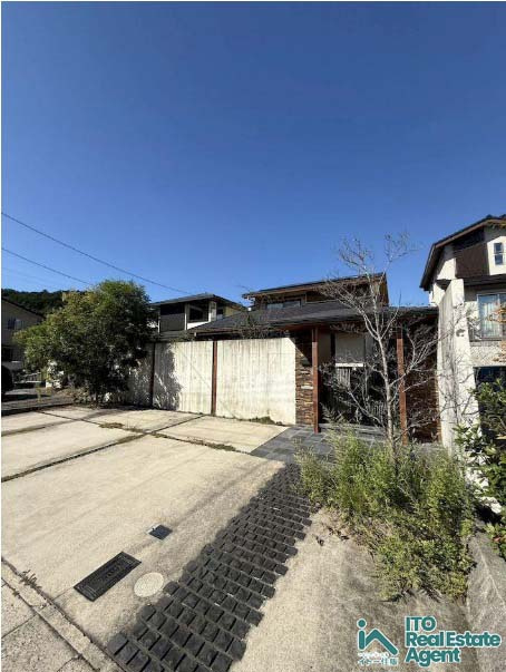 岩倉幡枝町　中古戸建の外観