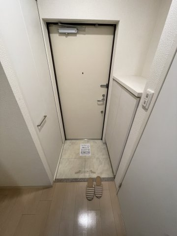 SERENiTE日本橋SUDの玄関