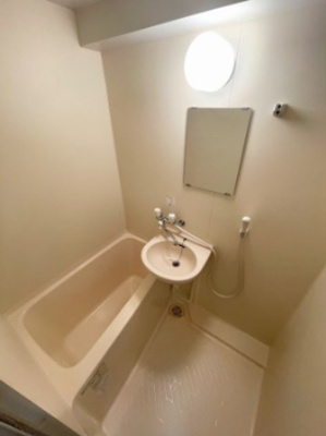 【浴室】 | エクセレント上新8 | コンパクトで使いやすいお風呂です