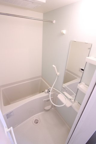 エムワン舞子の浴室