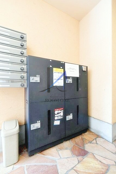 リスレーヌ蔵前のその他共用部分|宅配ボックスです。