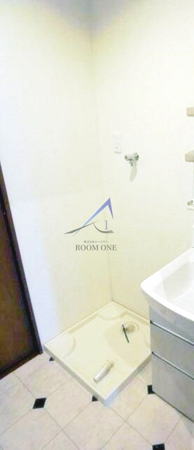 リスレーヌ蔵前の設備|洗濯機置き場です。