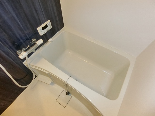 プレジール今津駅前の浴室