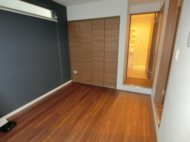 プレジール今津駅前の洋室